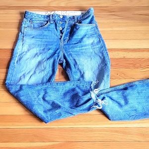 EUC Rag & Bone distressed cropped jeans
